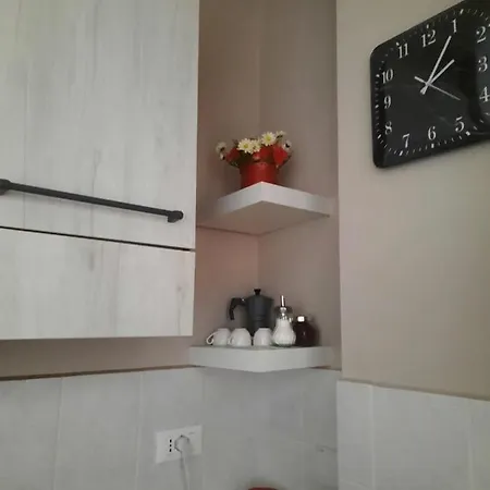 Appartamento Lucietta 60 House *